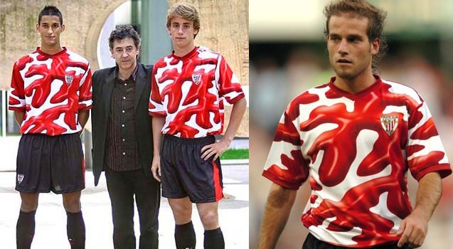 Athletic Bilbao - 2004: Nếu không biết ý nghĩa của mẫu áo này, nhiều người cứ tưởng đó là những vết máu loang lổ. Nhưng theo lý giải của Bilbao thì đây là niềm tự hào của xứ Basque, nơi Bilbao xuất thân. Những họa tiết này thể hiện cho sự đoàn kết giữa các công dân xứ Basque